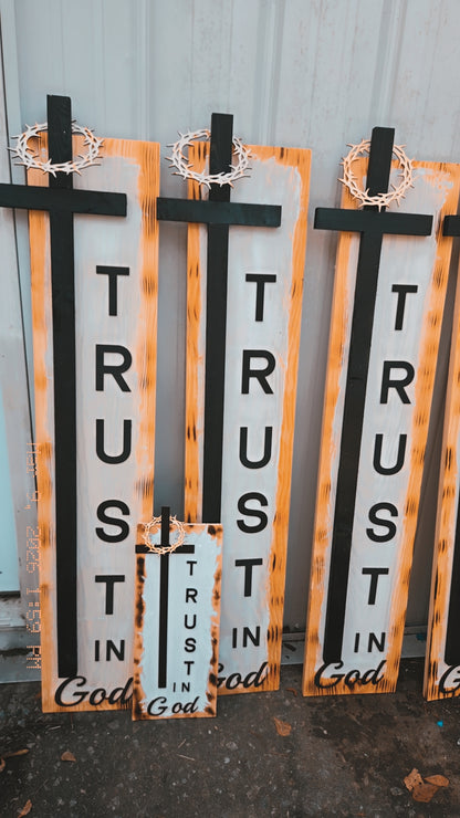HANGING CROSS TRUST IN GOD PORCH LEANER 18"