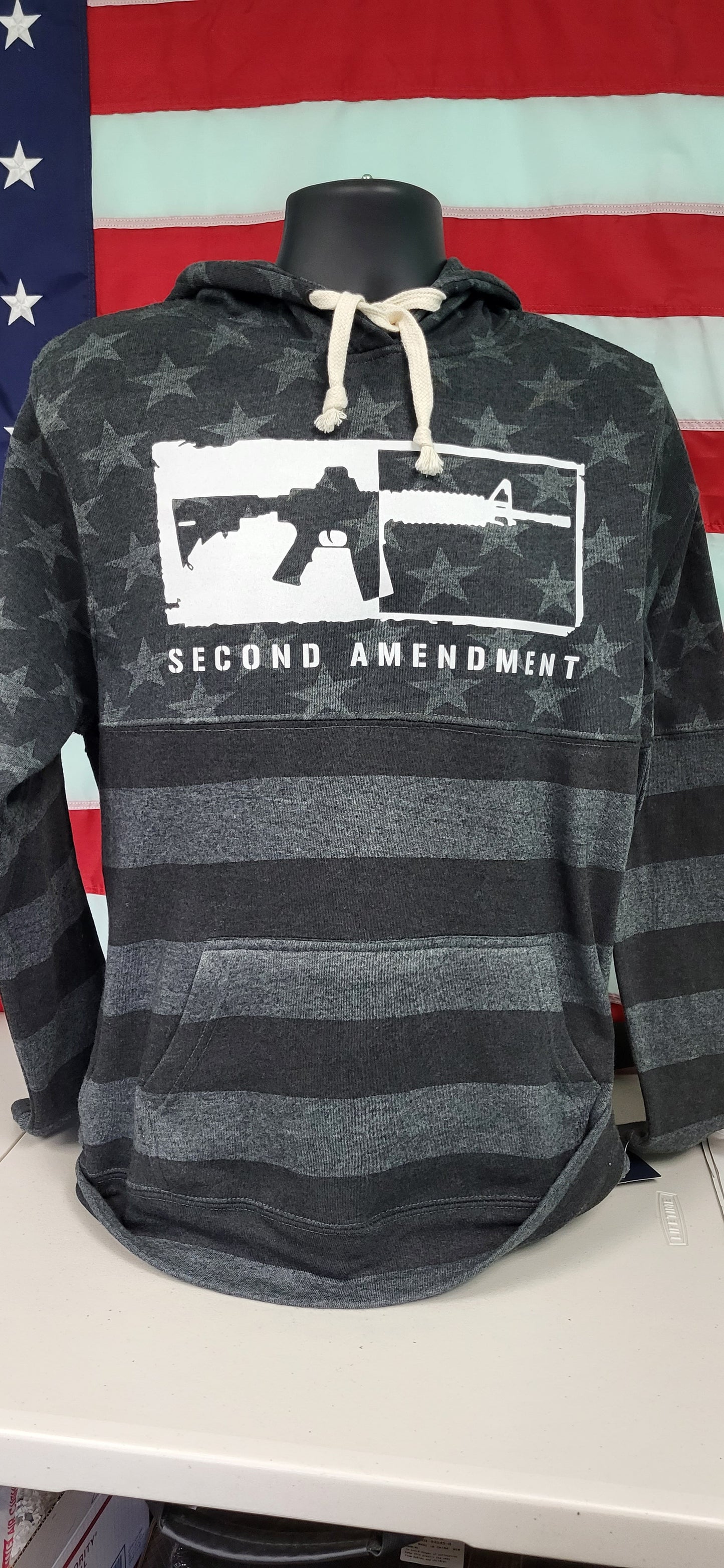 AMERICAN FLAG 2A HOODIE